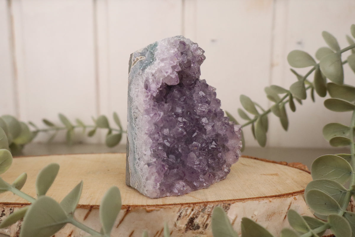 Amethist cluster 318 gram, derde aanzicht
