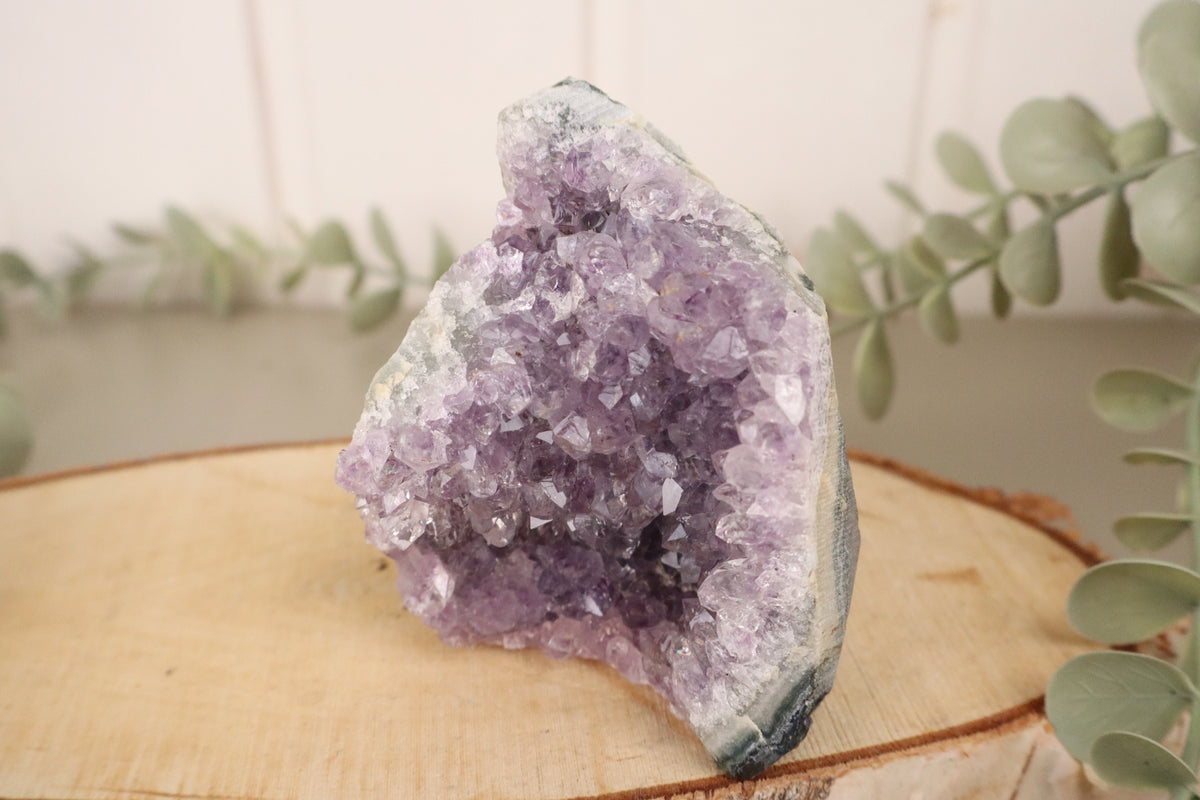 Amethist cluster 346 gram, vierde aanzicht