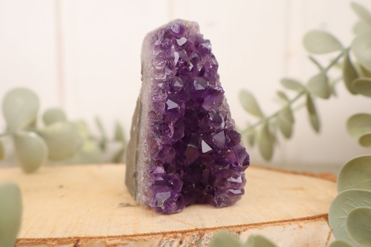 Amethist cluster 176 gram, vijfde aanzicht