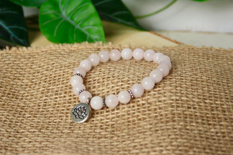 Armband - Rozenkwarts Met Bedel - 18 cm, 8 mm