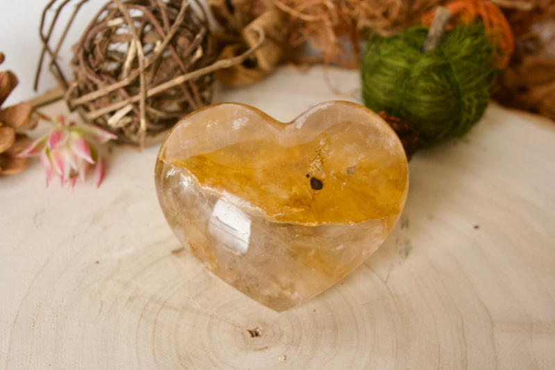 Golden Healer Hart