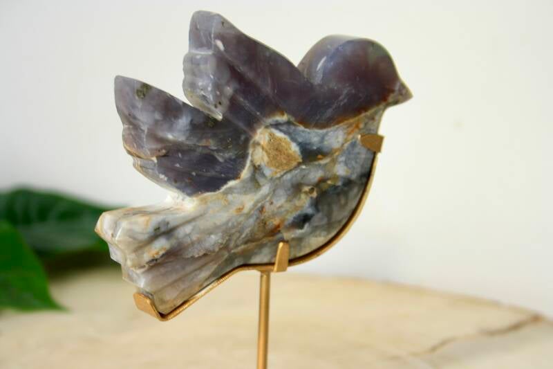 Vredes Duif - Paarse Chalcedoon - Standaard Goud