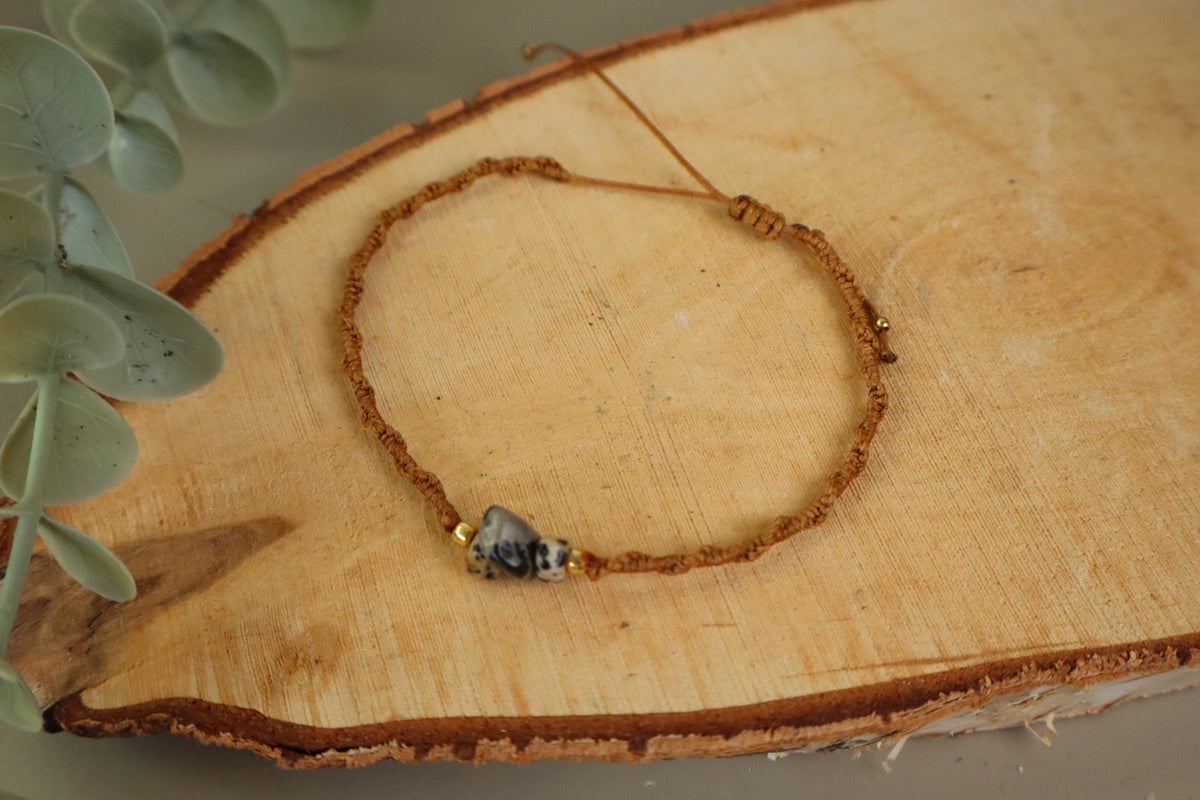 Macramé armbandje met edelsteenchips, vijfde aanzicht