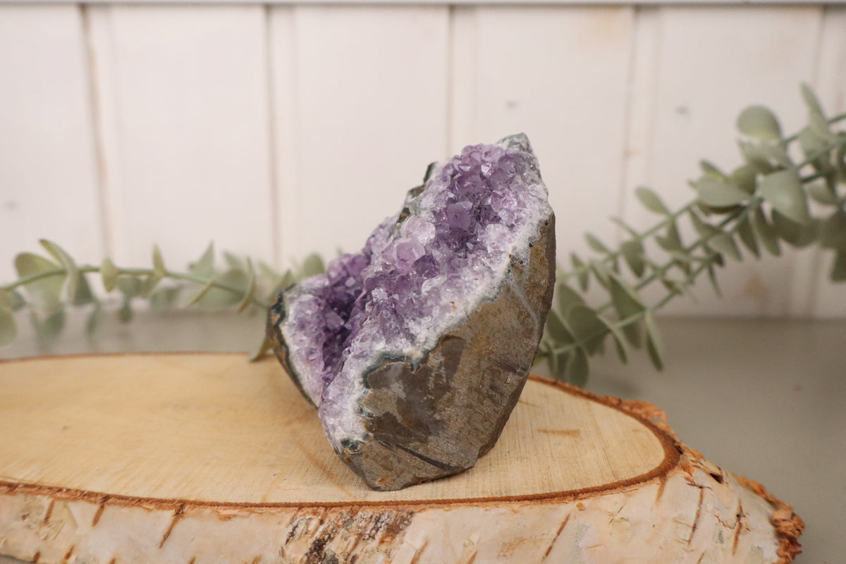 Amethist cluster 442 gram, derde aanzicht