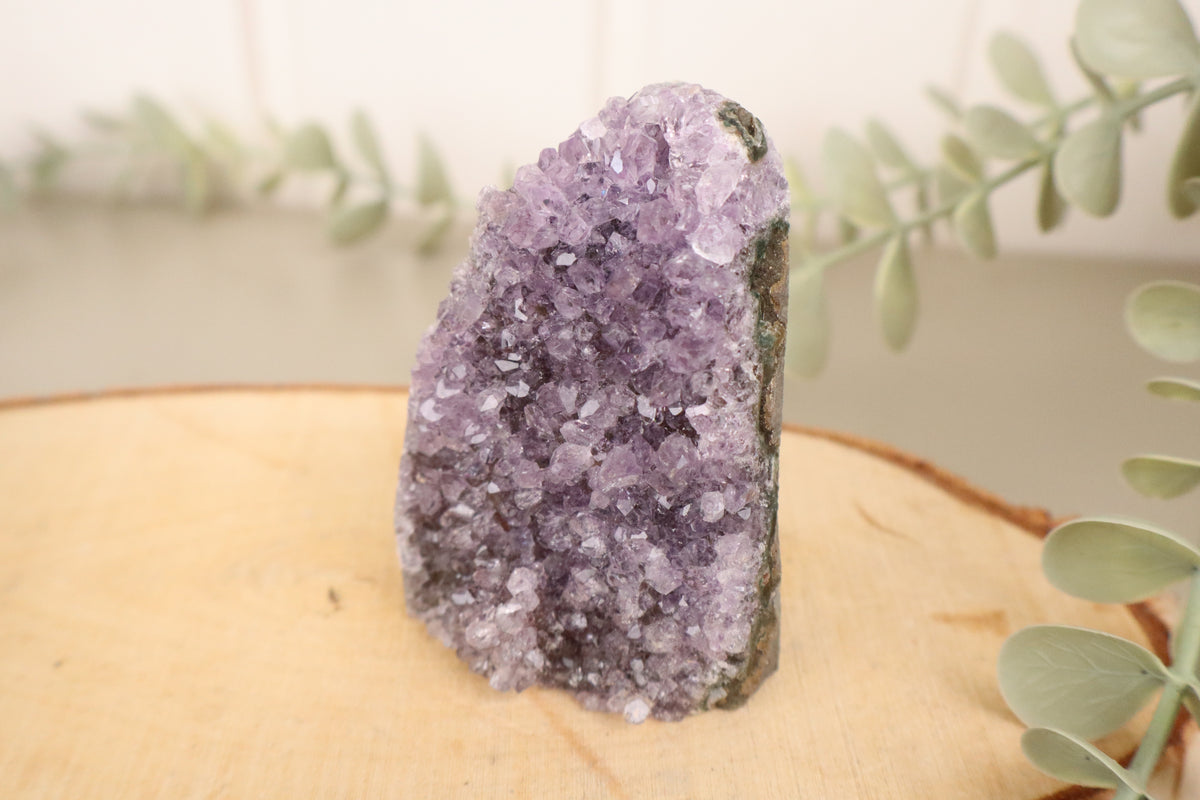 Amethist cluster 222 gram, vierde aanzicht