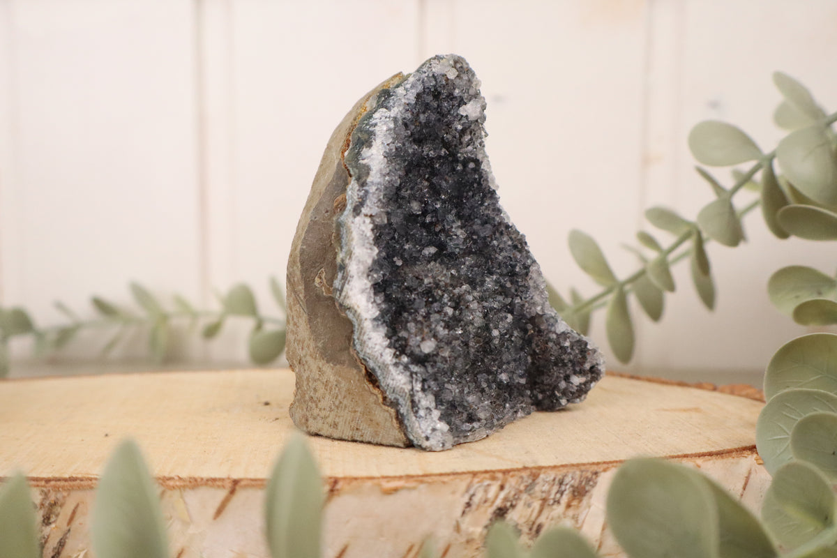 Amethist cluster 198 gram, derde aanzicht