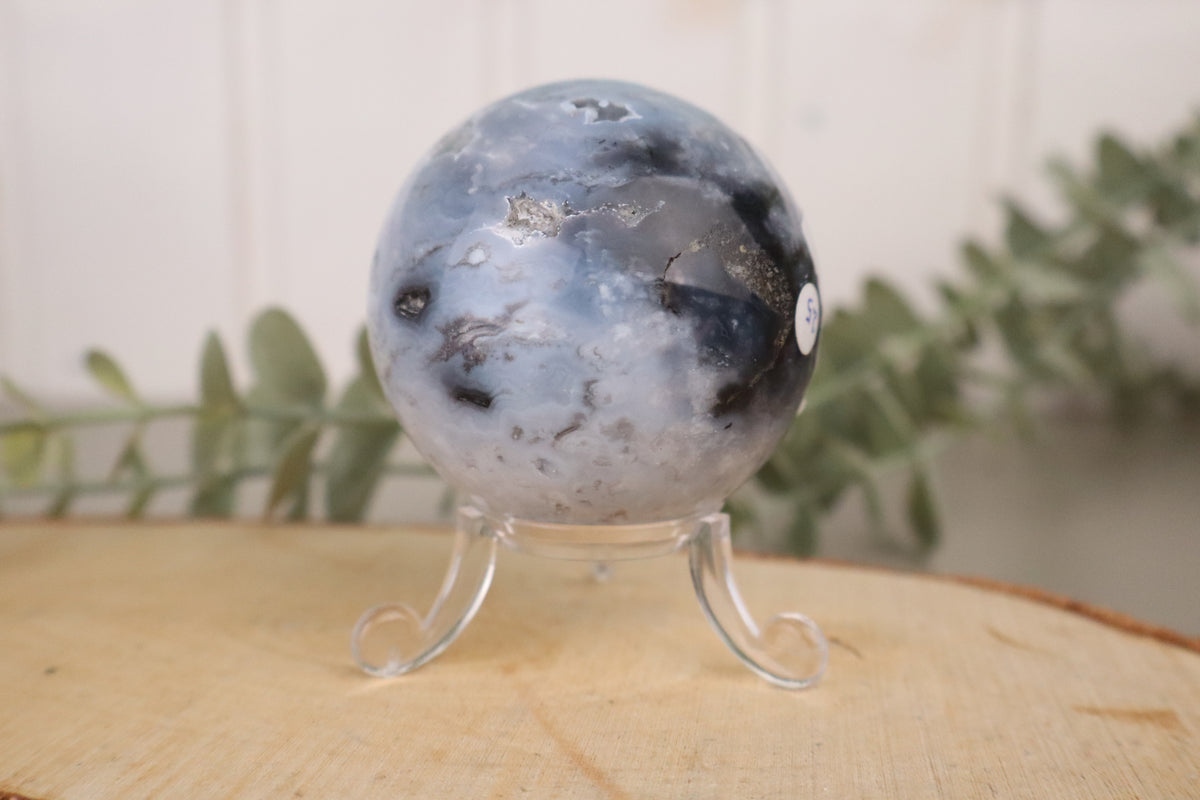 Blauwe chalcedoon bol (5,5 cm), vierde aanzicht