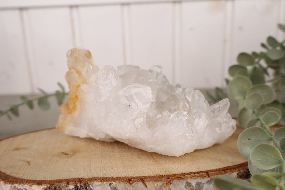 Bergkristal cluster 653 gram, tweede aanzicht