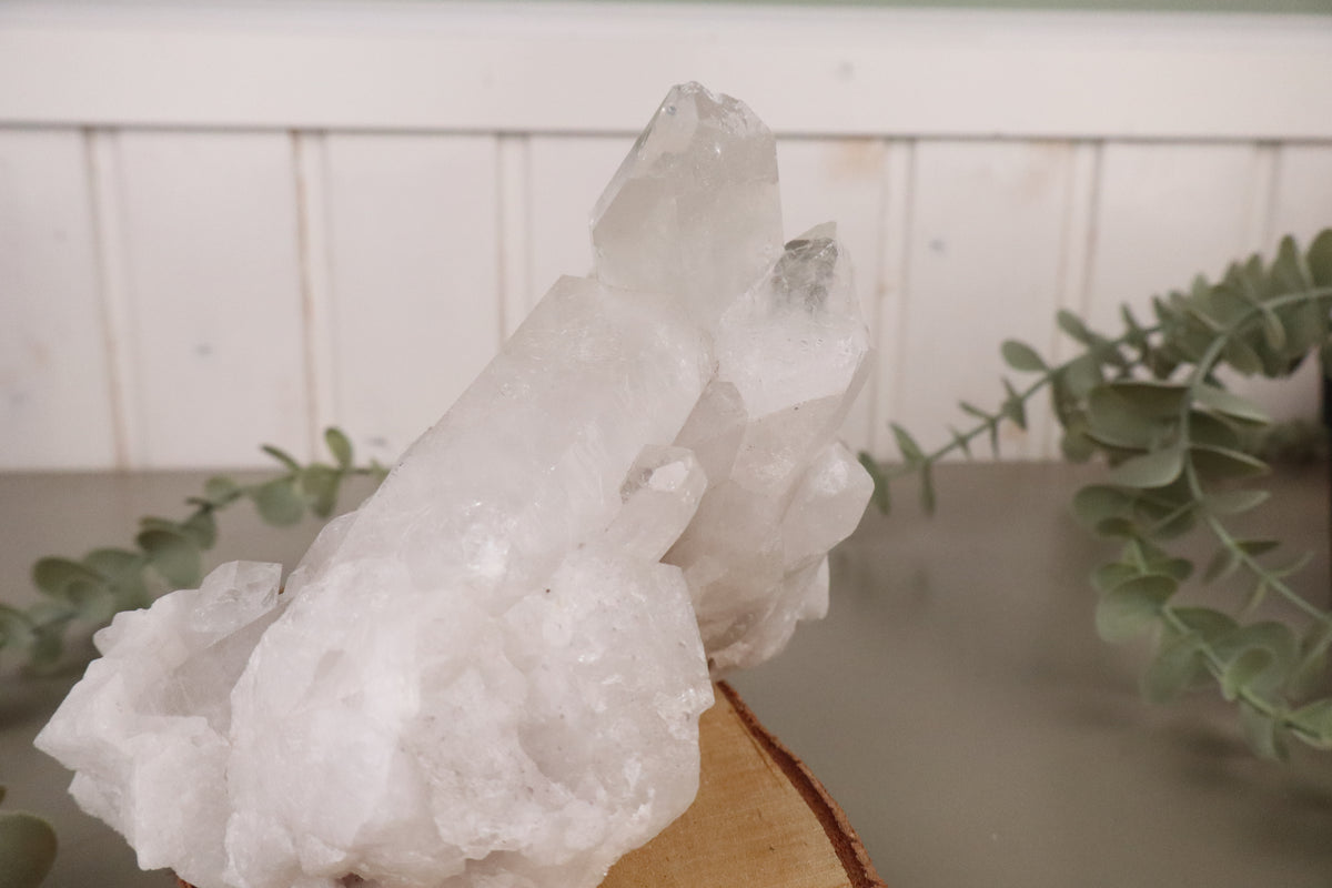 Bergkristal cluster 1045 gram, vierde aanzicht