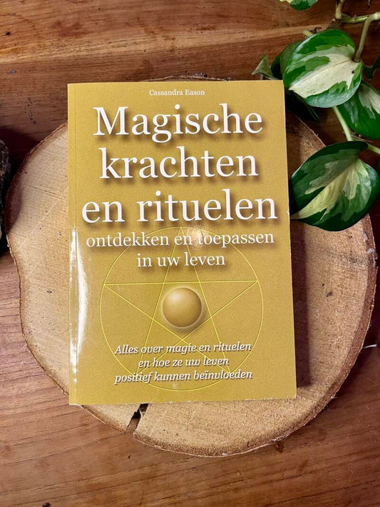 Magische krachten en rituelen - Cassandra Eason