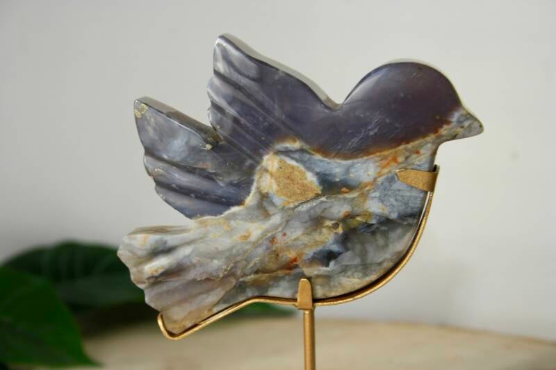 Vredes Duif - Paarse Chalcedoon - Standaard Goud