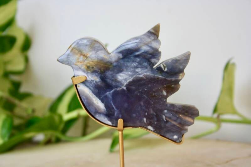 Vredes Duif - Paarse Chalcedoon - Standaard Goud