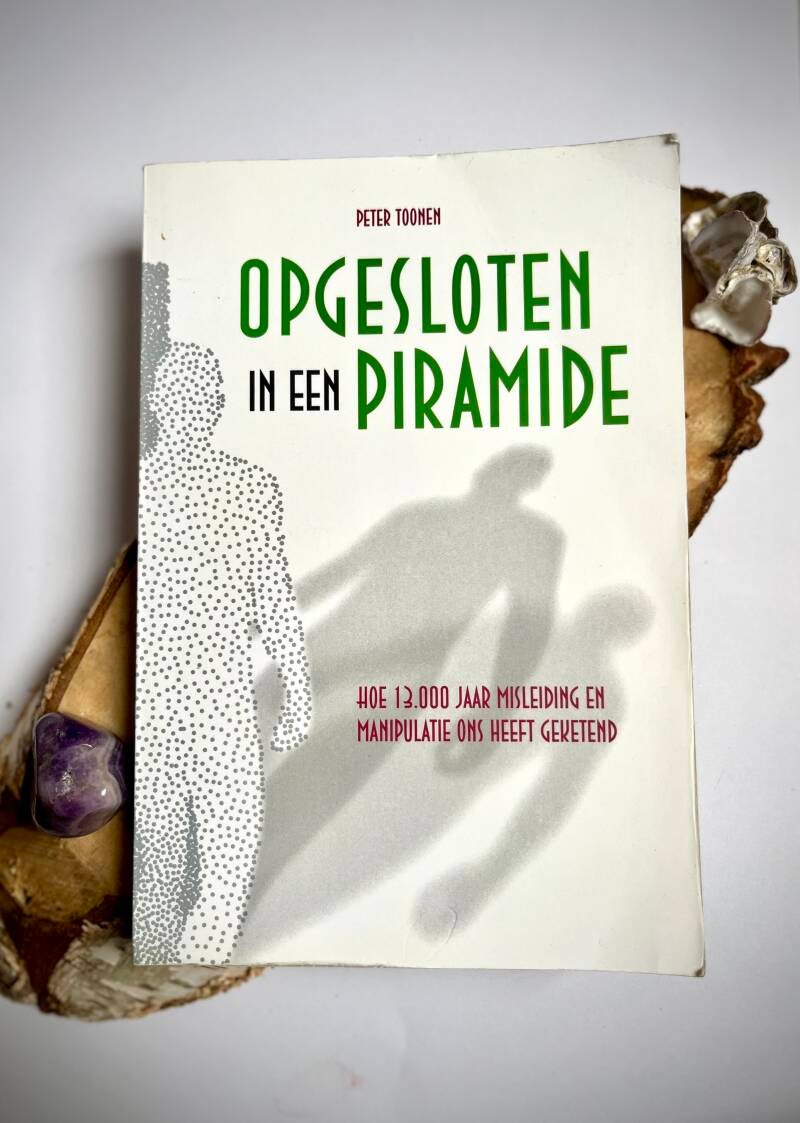 Opgesloten in een piramide - Peter Toonen